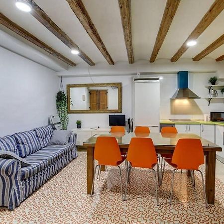 7 Pax Montserrat Ramblas Barcelona Барселона Екстериор снимка