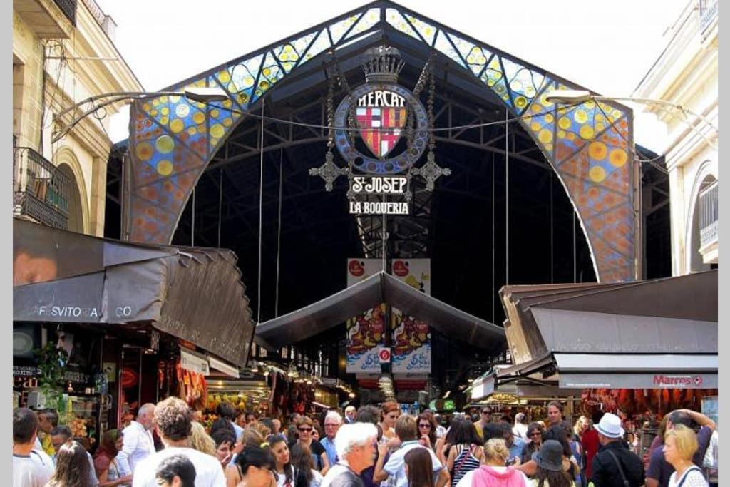 7 Pax Montserrat Ramblas Barcelona Барселона Екстериор снимка